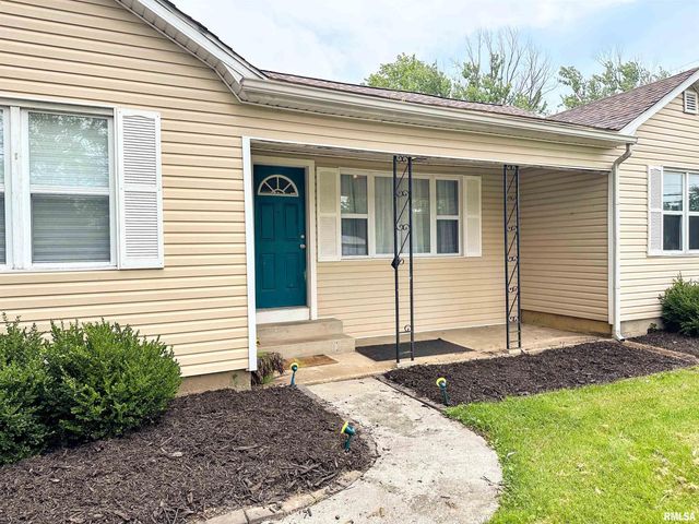 501 CEDAR CREEK Road, Makanda, IL 62958