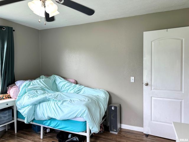 501 CEDAR CREEK Road, Makanda, IL 62958