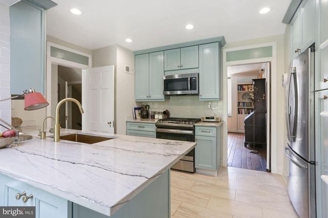 3743 UPTON ST NW, Washington, DC 20016