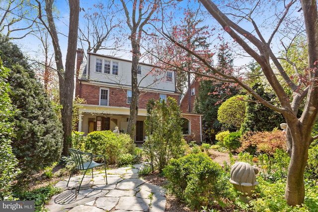 3743 UPTON ST NW, Washington, DC 20016