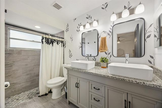 204 DOGWOOD DRIVE, Sanford, FL 32771
