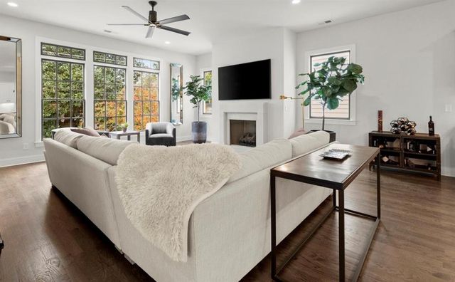 4001 Haverhill NE Drive, Atlanta, GA 30342