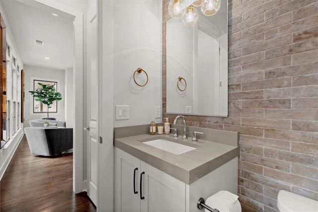 4001 Haverhill NE Drive, Atlanta, GA 30342