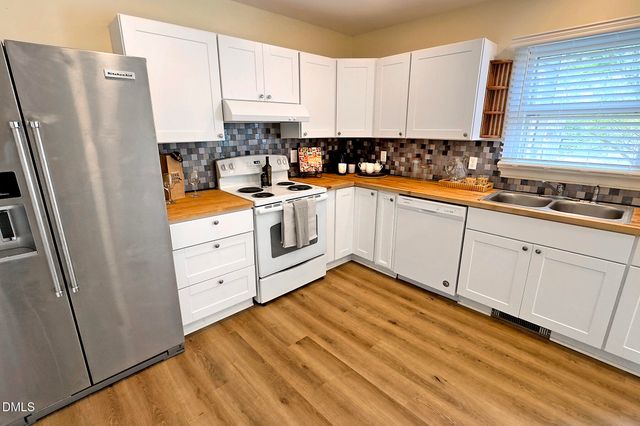 6544 English Oaks Drive, Raleigh, NC 27615