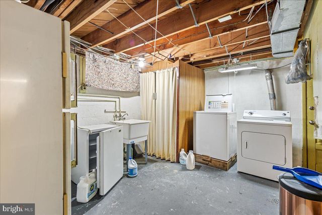 9710 DRIFTWOOD LN, Hagerstown, MD 21740