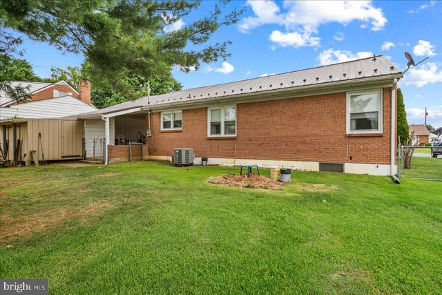 9710 DRIFTWOOD LN, Hagerstown, MD 21740