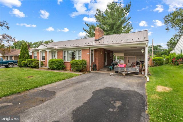 9710 DRIFTWOOD LN, Hagerstown, MD 21740