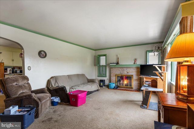 9710 DRIFTWOOD LN, Hagerstown, MD 21740
