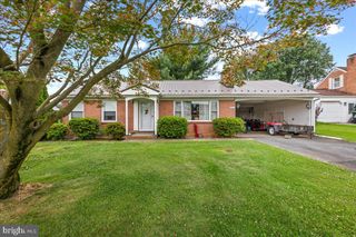 9710 DRIFTWOOD LN, Hagerstown, MD 21740