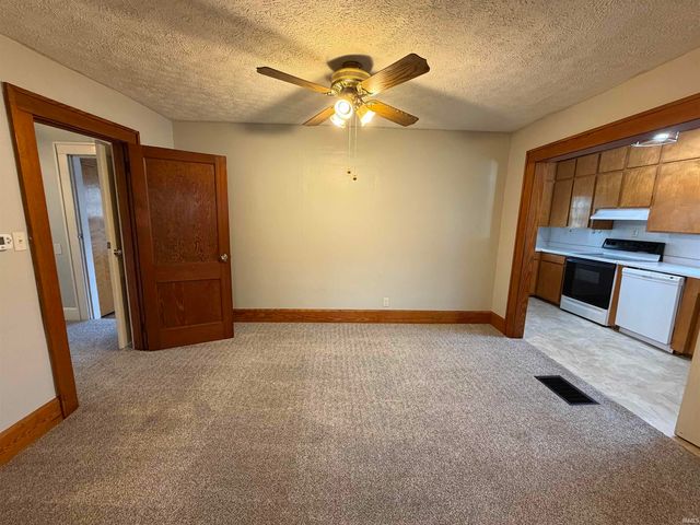 105 P Street, Bedford, IN 47421