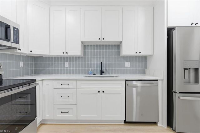 822 W 34th ST, Norfolk, VA 23508