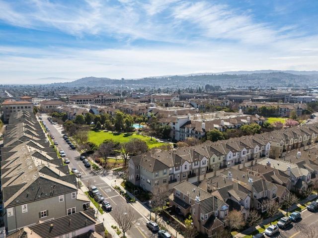 1211 Wayne Way, San Mateo, CA 94403