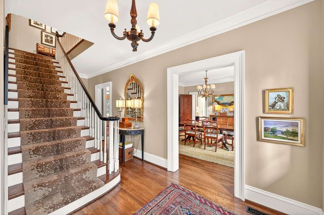 3519 Woodmont Blvd, Nashville, TN 37215