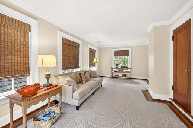 3519 Woodmont Blvd, Nashville, TN 37215