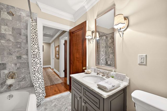 3519 Woodmont Blvd, Nashville, TN 37215