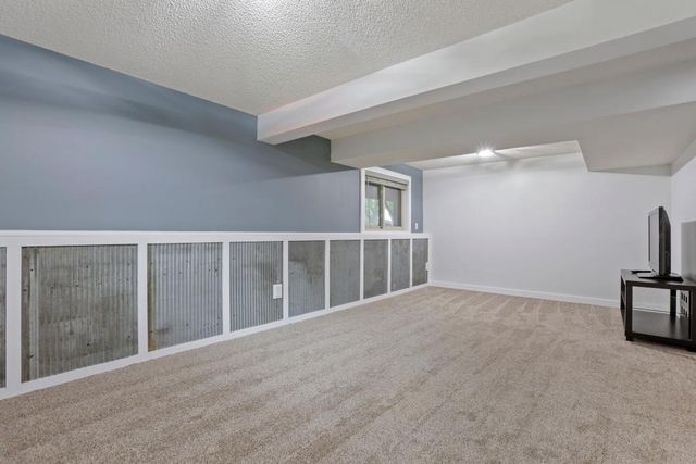 5536 Aldrich Drive N, Brooklyn Center, MN 55430