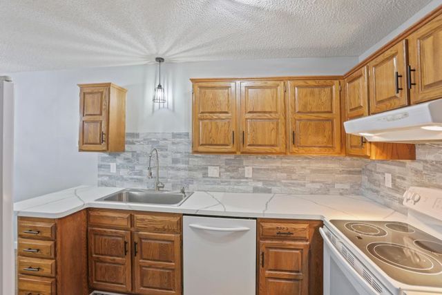 5536 Aldrich Drive N, Brooklyn Center, MN 55430