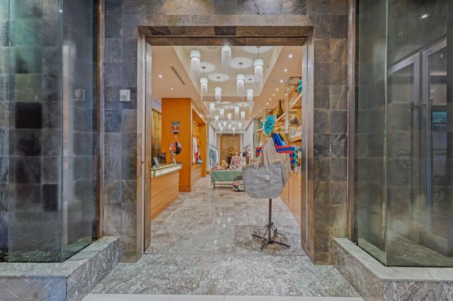 3800 N Ocean Drive 518, Singer Island, FL 33404