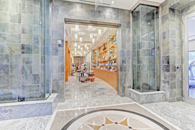 3800 N Ocean Drive 518, Singer Island, FL 33404