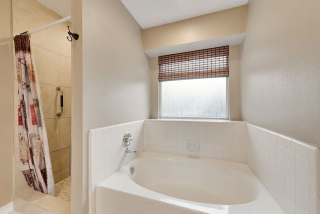 425 Alpine Drive, Desoto, TX 75115
