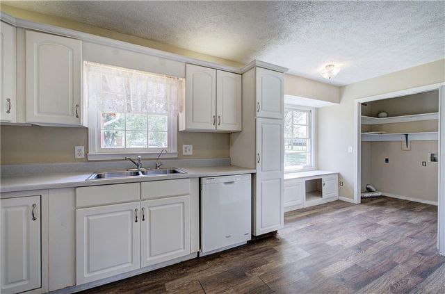 106 Tulip Way SW, Calhoun, GA 30701