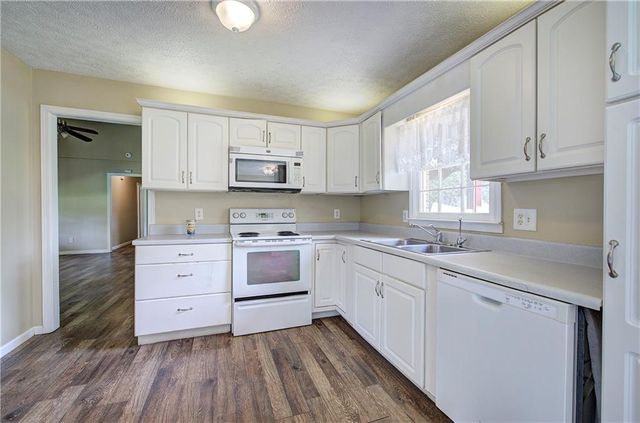 106 Tulip Way SW, Calhoun, GA 30701