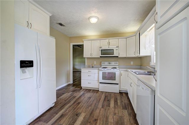 106 Tulip Way SW, Calhoun, GA 30701