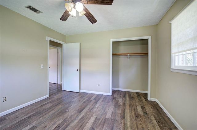 106 Tulip Way SW, Calhoun, GA 30701