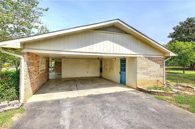 106 Tulip Way SW, Calhoun, GA 30701
