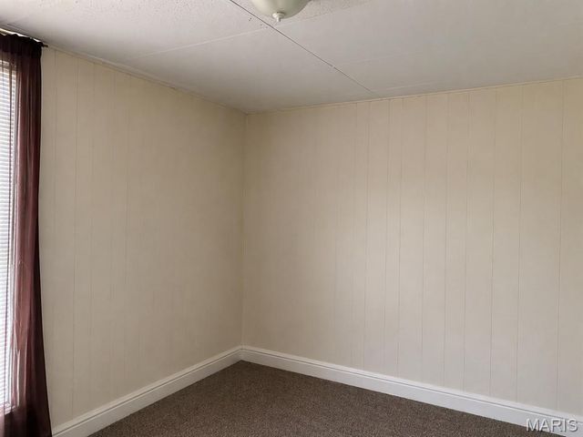 8551 Oriole Avenue, St Louis, MO 63147