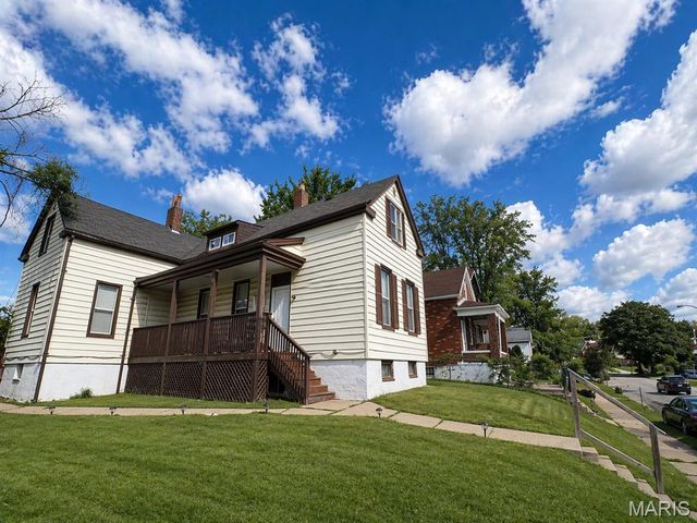 8551 Oriole Avenue, St Louis, MO 63147