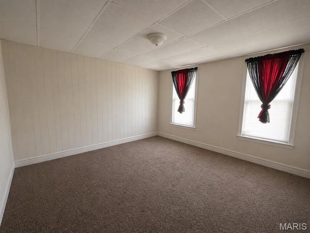 8551 Oriole Avenue, St Louis, MO 63147