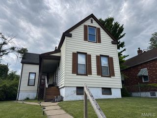 8551 Oriole Avenue, St Louis, MO 63147