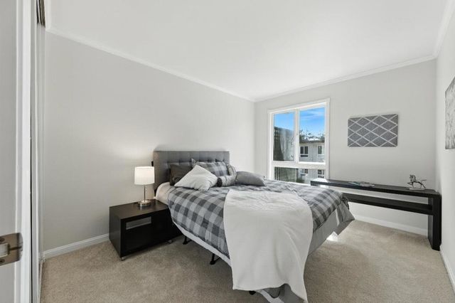 932 Peninsula Avenue 406, San Mateo, CA 94401