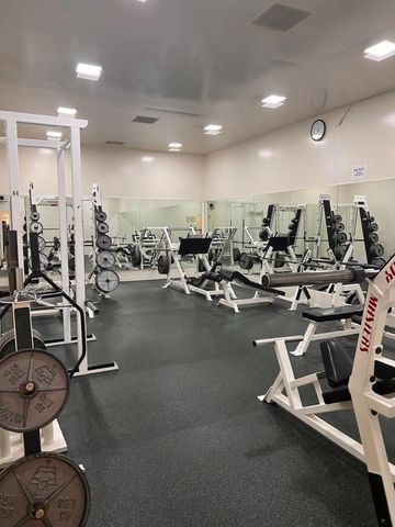 932 Peninsula Avenue 406, San Mateo, CA 94401