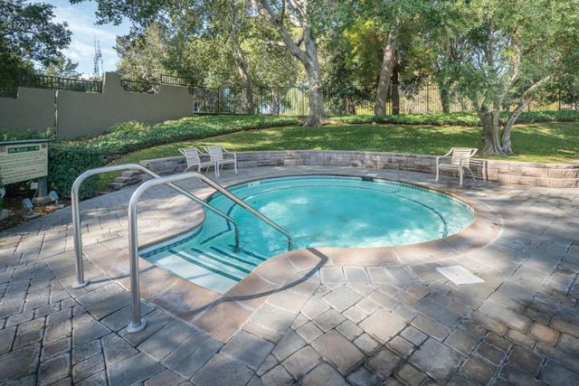 932 Peninsula Avenue 406, San Mateo, CA 94401