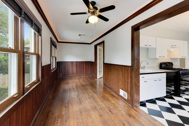 7120 N Ashland Boulevard, Chicago, IL 60626