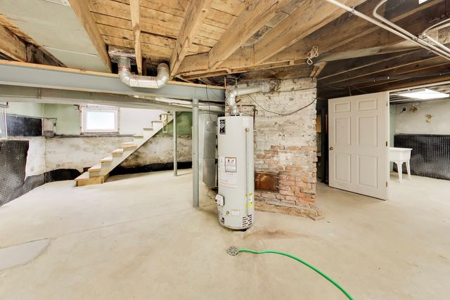 7120 N Ashland Boulevard, Chicago, IL 60626