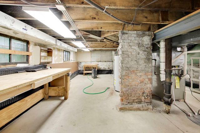 7120 N Ashland Boulevard, Chicago, IL 60626