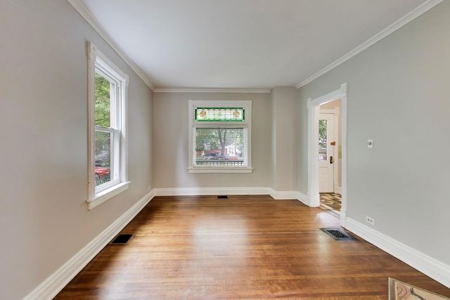 7120 N Ashland Boulevard, Chicago, IL 60626