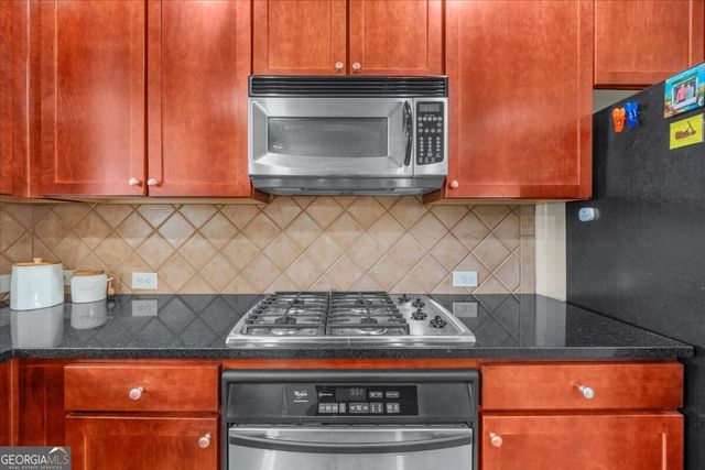 199 Le Gran Court, Sandy Springs, GA 30328