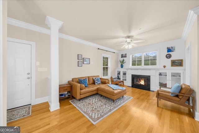 199 Le Gran Court, Sandy Springs, GA 30328