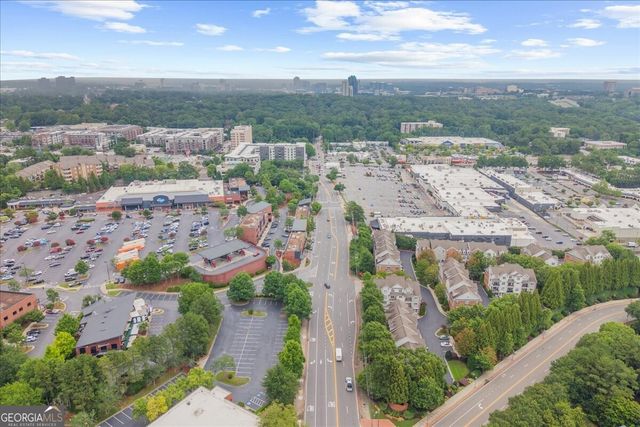 199 Le Gran Court, Sandy Springs, GA 30328