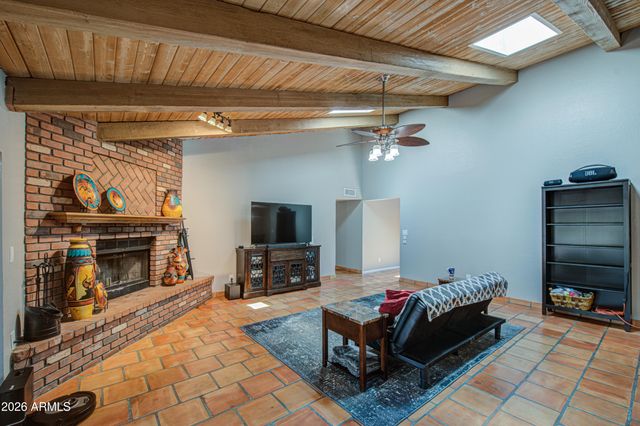 3232 E ELLIS Street, Mesa, AZ 85213