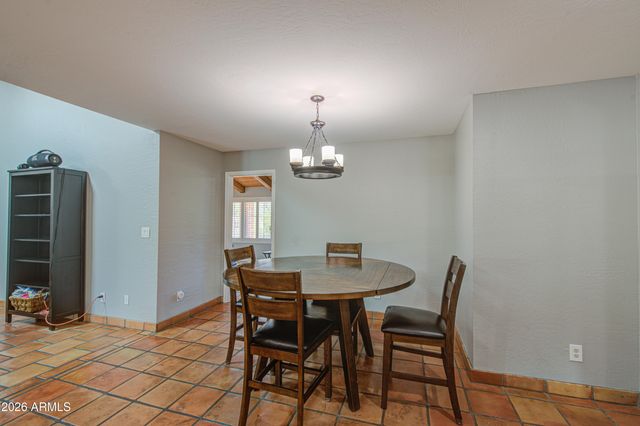 3232 E ELLIS Street, Mesa, AZ 85213