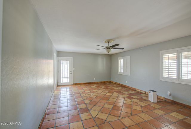 3232 E ELLIS Street, Mesa, AZ 85213