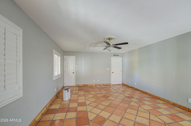 3232 E ELLIS Street, Mesa, AZ 85213