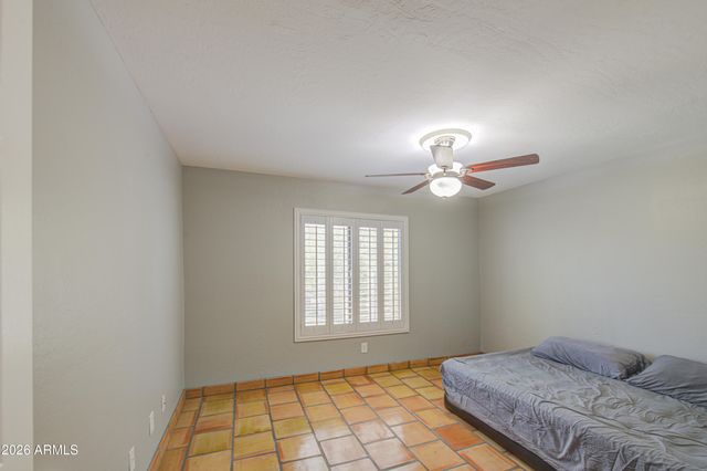 3232 E ELLIS Street, Mesa, AZ 85213