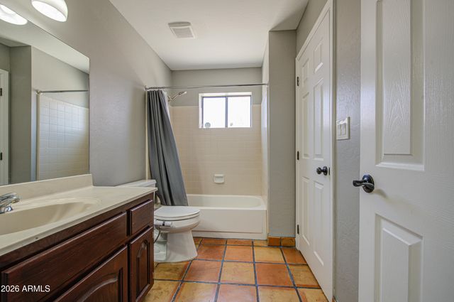 3232 E ELLIS Street, Mesa, AZ 85213