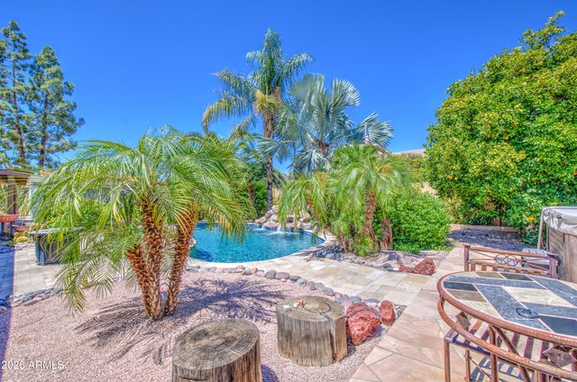 3232 E ELLIS Street, Mesa, AZ 85213